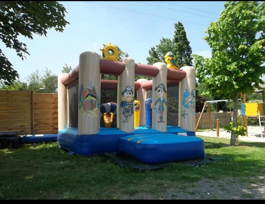 Mobil-Home Le Petit Paradis Vendeen Camping 3 Etoiles 7Km Des Plages Avrillé Extérieur photo