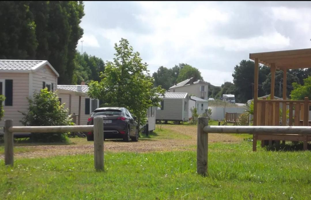 Mobil-Home Le Petit Paradis Vendeen Camping 3 Etoiles 7Km Des Plages Avrillé Extérieur photo